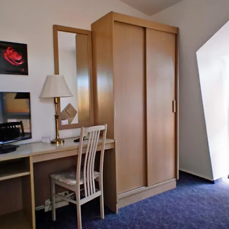 מלון Fuerstenberg