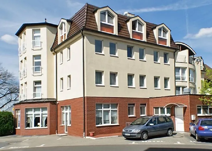 Fuerstenberg Szálloda 3*